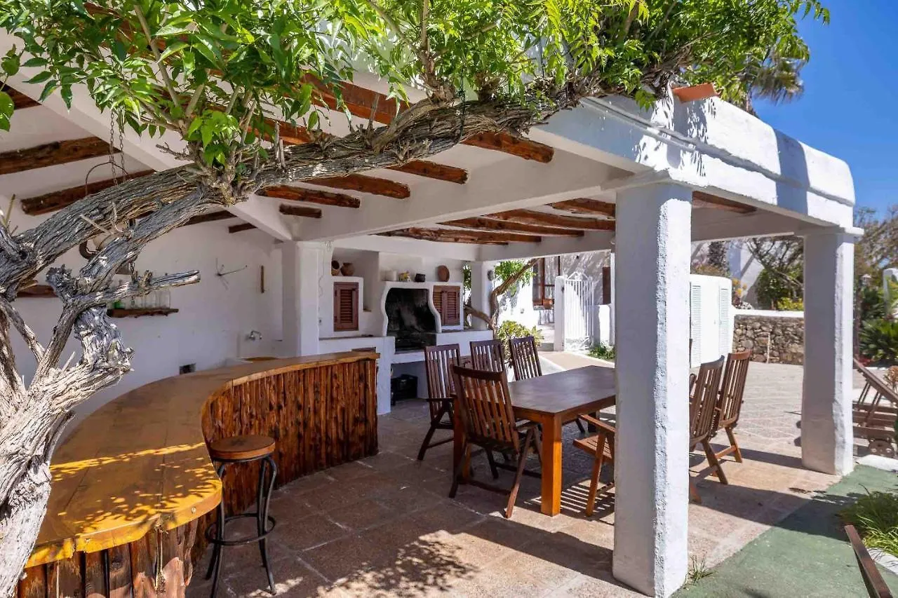 Villa Puig Blanc Montecristo